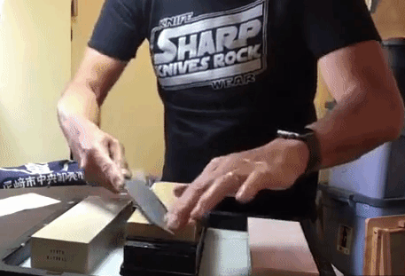 A Quick Guide To Knife Sharpening knife sharpening finger movement